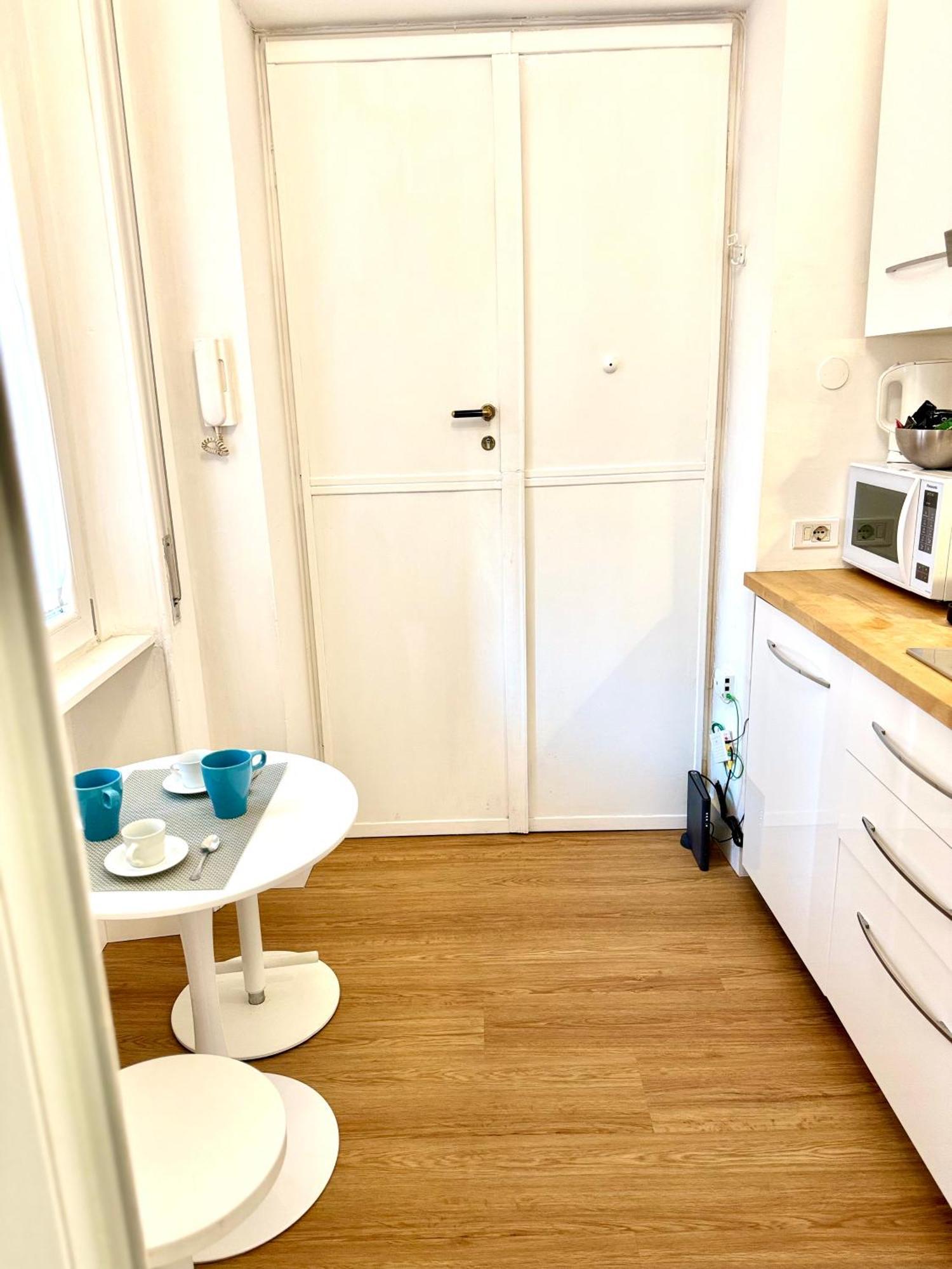 Angelico 90 Apartment Rome Luaran gambar